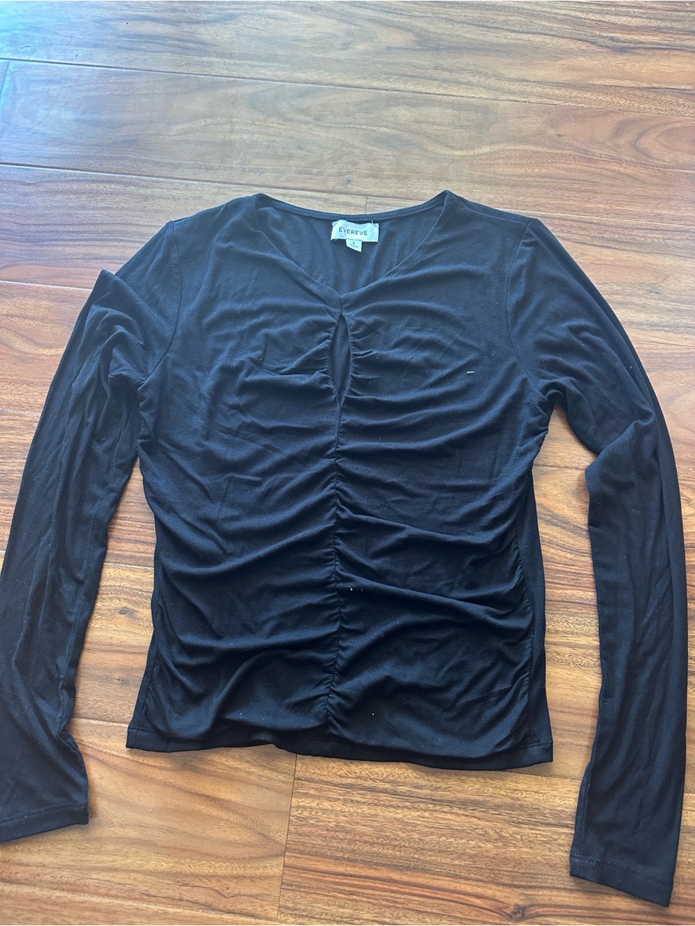 Evereve Black Center-Ruched Long Sleeve Tee